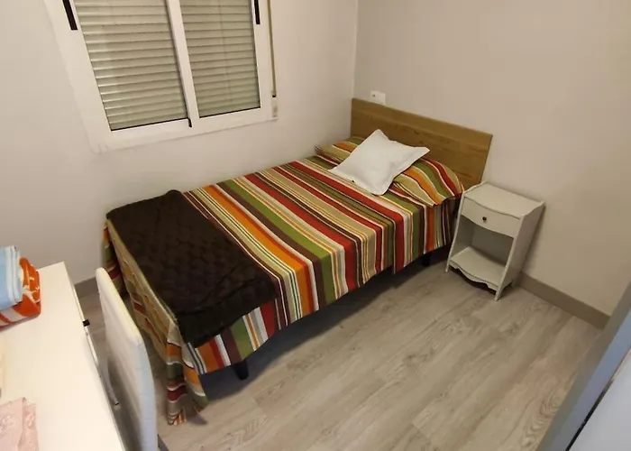 Piso Turístico Avda Del Castillo *